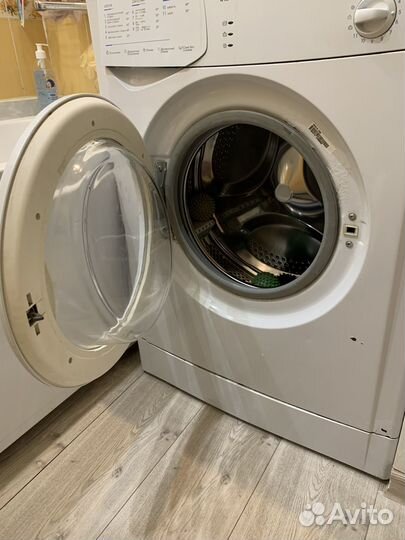 Стиральная машина indesit