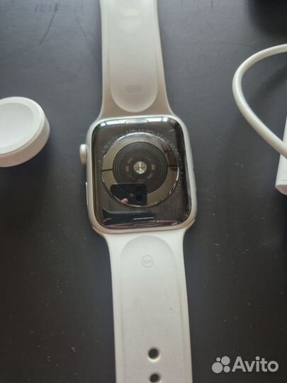 Часы apple watch 5 44 мм