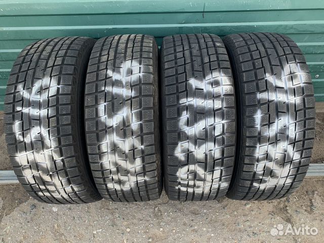 Yokohama 126S 225/55 R17