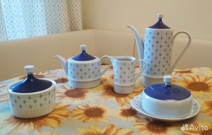 Предметы из сервиза Volksted фарфор GDR Германия