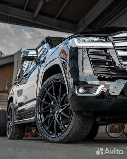 Кованые диски R22 Lexus LX600 Toyota LC300