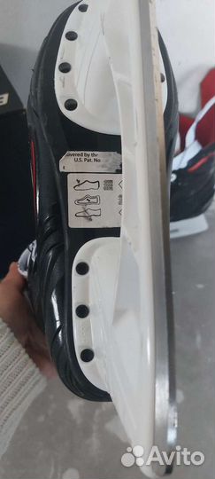 Хоккейные коньки bauer