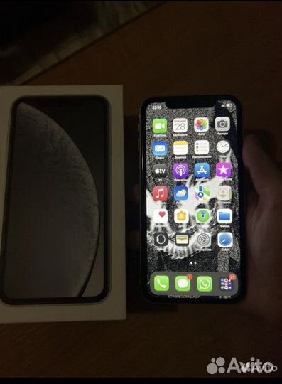 iPhone Xr, 128 ГБ