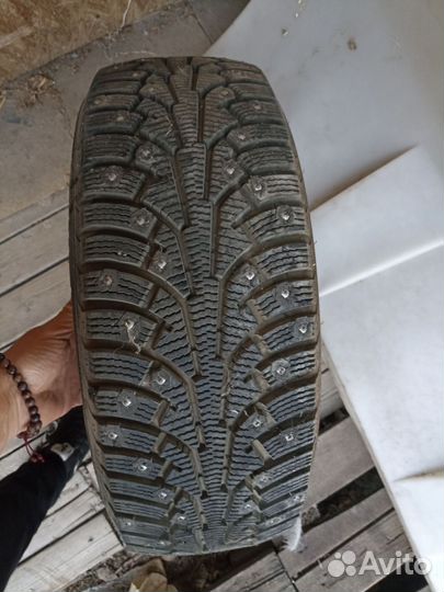 Nokian Tyres Hakkapeliitta 5 215/60 R16