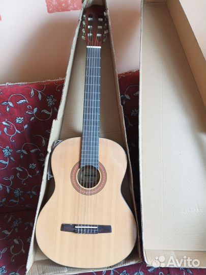 Гитара Hohner hc 06