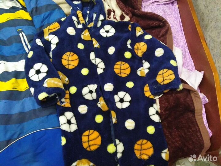 Продам вещи на мальчика 6-7лет.цена договорная