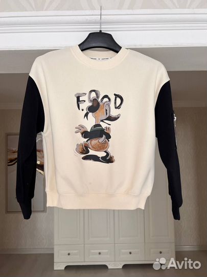 Свитшот 152, 158