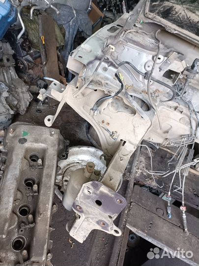 Передний правый лонжерон Renault Megane 2