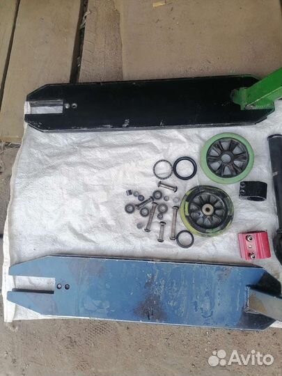 Запчасти для трюкового самоката