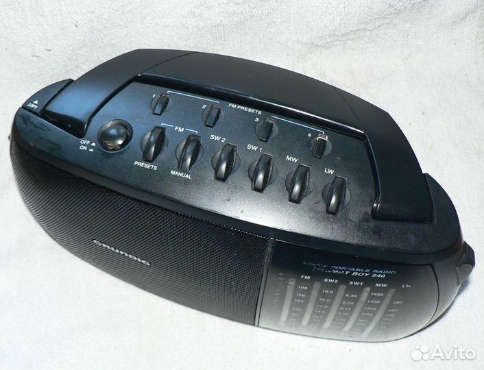 Радиоприемник grundig Concert Boy 240, рабочий