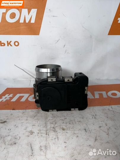 Дроссельная заслонка Volkswagen Golf 5 03C133062D