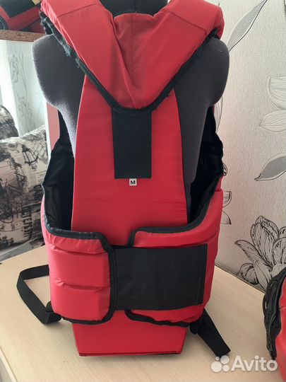 Защита для кикбоксинга, каратэ