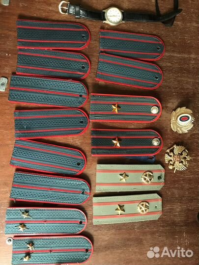 Шевроны, галстуки, часы