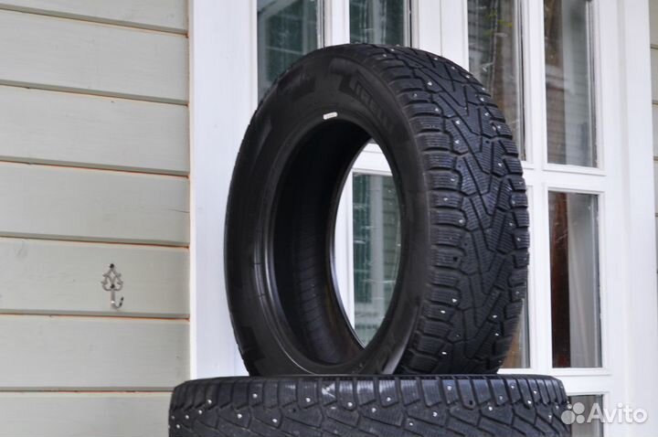 Pirelli Ice Zero 225/65 R17 108T