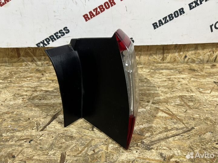 Фонарь задний наружный правый Ford Mondeo IV 4