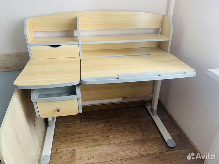 Растущая парта дэми