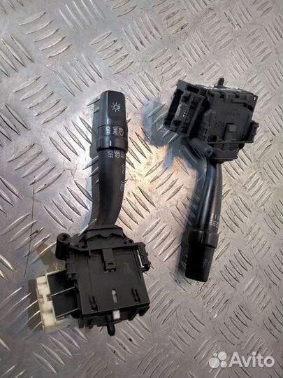 Подрулевые переключатели Geely MK