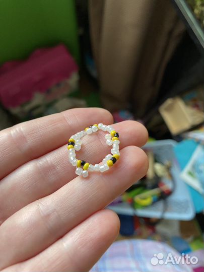 Кольцо из бисера