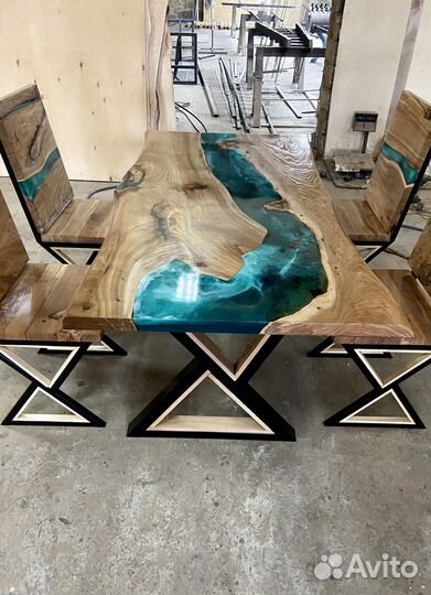 Мебель из массива дерева на заказ