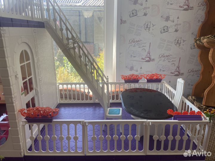 Домик для кукол