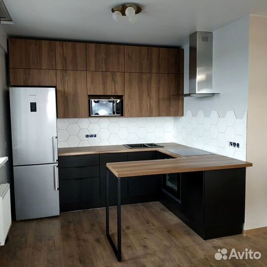 Кухня угловая на заказ.мдф фасады