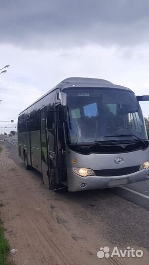 Туристический автобус Higer KLQ 6885, 2010