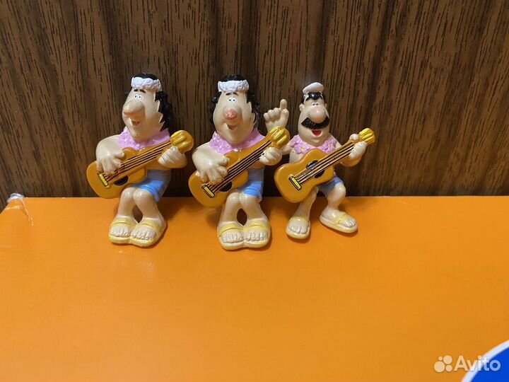 Игрушки из киндера 90х