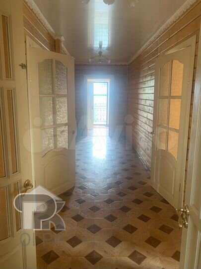 Дом 233 м² на участке 10 сот.