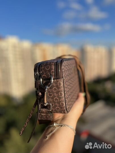 Женская сумка Guess