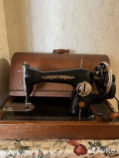 Швейная машина подольск ручная