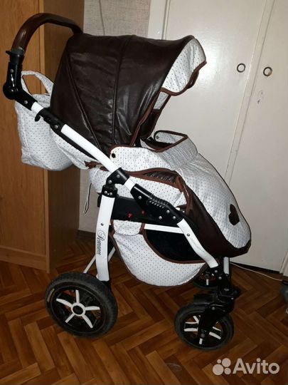 Коляска 2 в 1 DPG Romance Dots