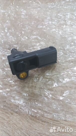 Датчик давления воздуха Land Rover 4.4D LR023069