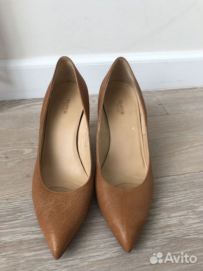 Туфли женские Lloyd