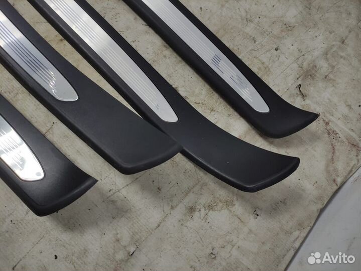 М накладки на пороги BMW E60