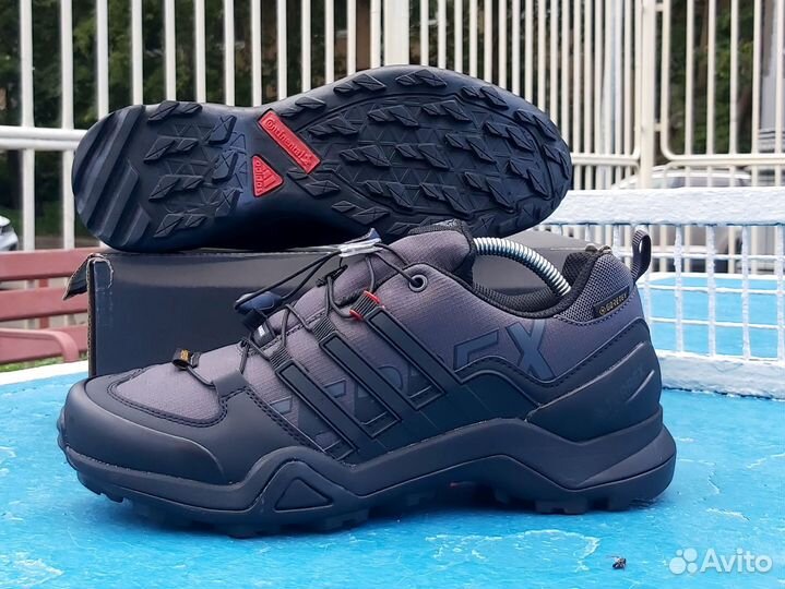 Кроссовки adidas terrex gore-TEX