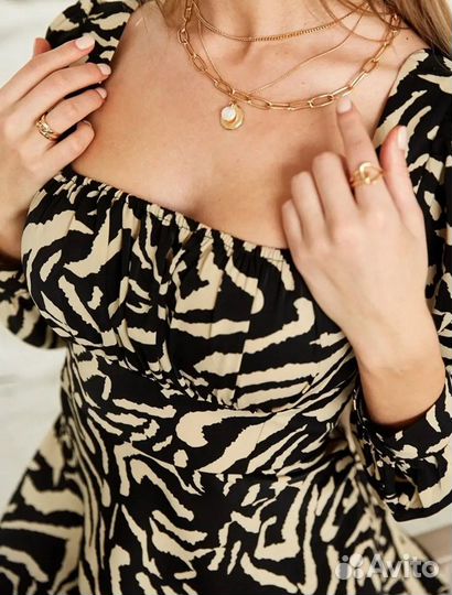 Платье женское нарядное вечернее леопардовое