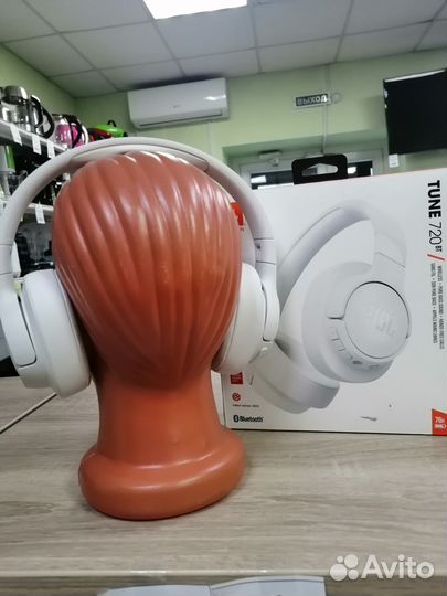 Наушники JBL Tune 720BT