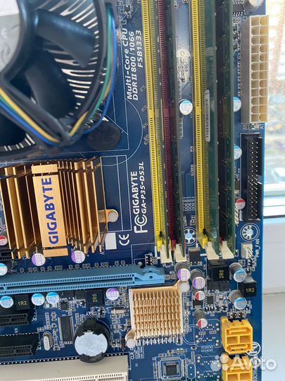 Материнская плата с процессором 775