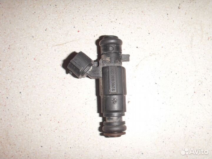 Форсунка топливная 3531022600 Hyundai Getz (TB)