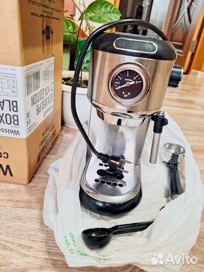 Кофемашина рожковая kitfort