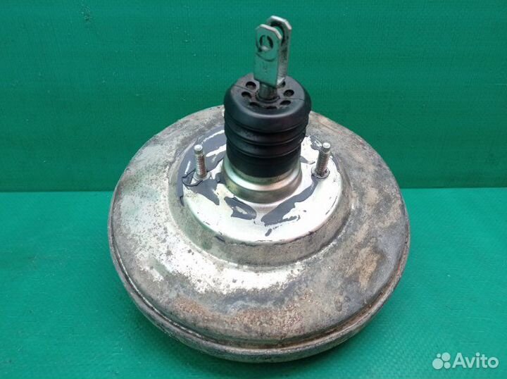 Вакуумный усилитель тормозов Лада Гранта седан