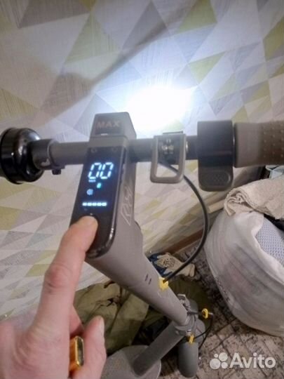 Электросамокат midway