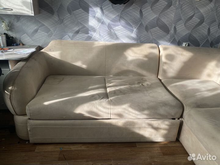 Угловой диван бу