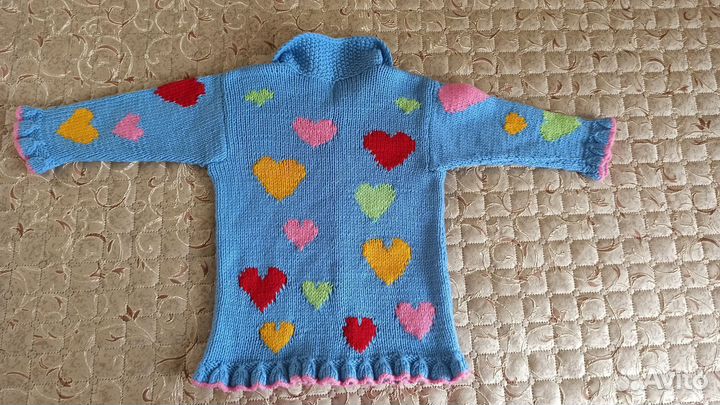 Кофта для девочки вязаная ручной работы