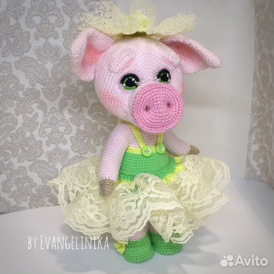 Свинка Соня. Ручная работа. Крючком