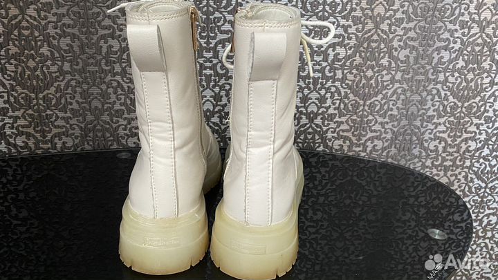 Ботинки женские