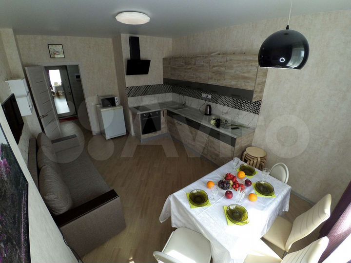 2-к. квартира, 63 м², 4/18 эт.