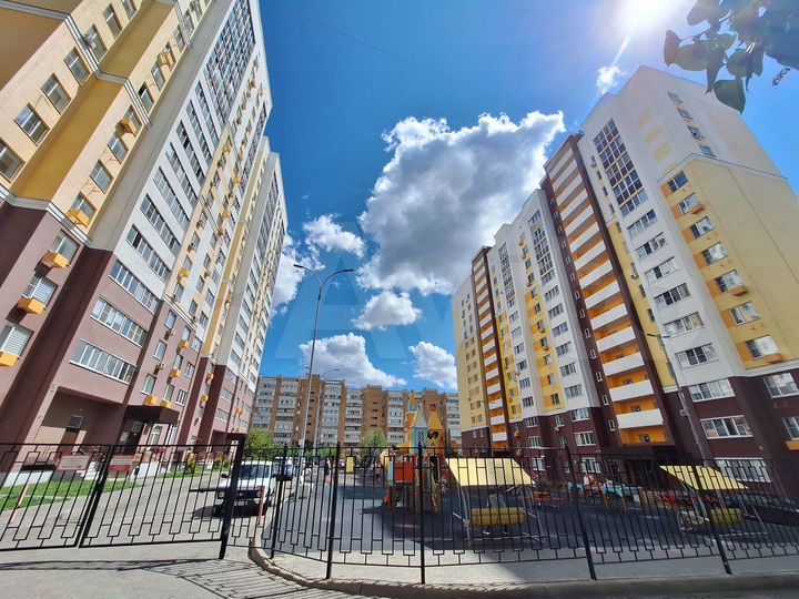 1-к. квартира, 44 м², 2/18 эт.