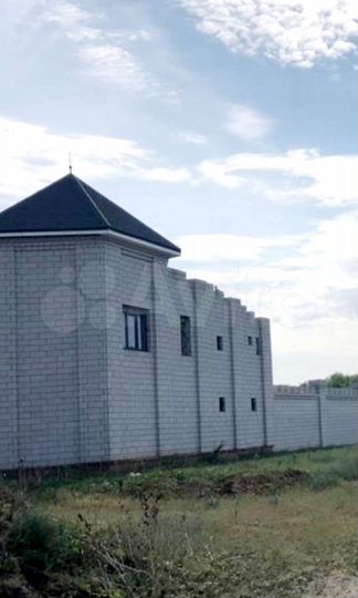 Коттедж 1100 м² на участке 1,2 га