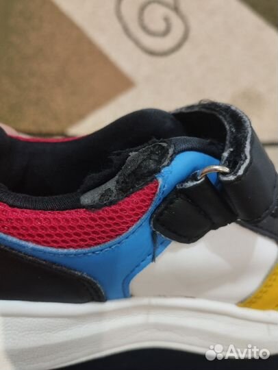 Кроссовки детские. Размер 30